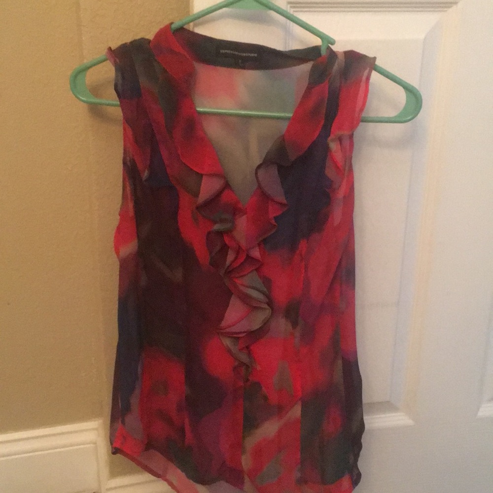 Shear multicolored tank